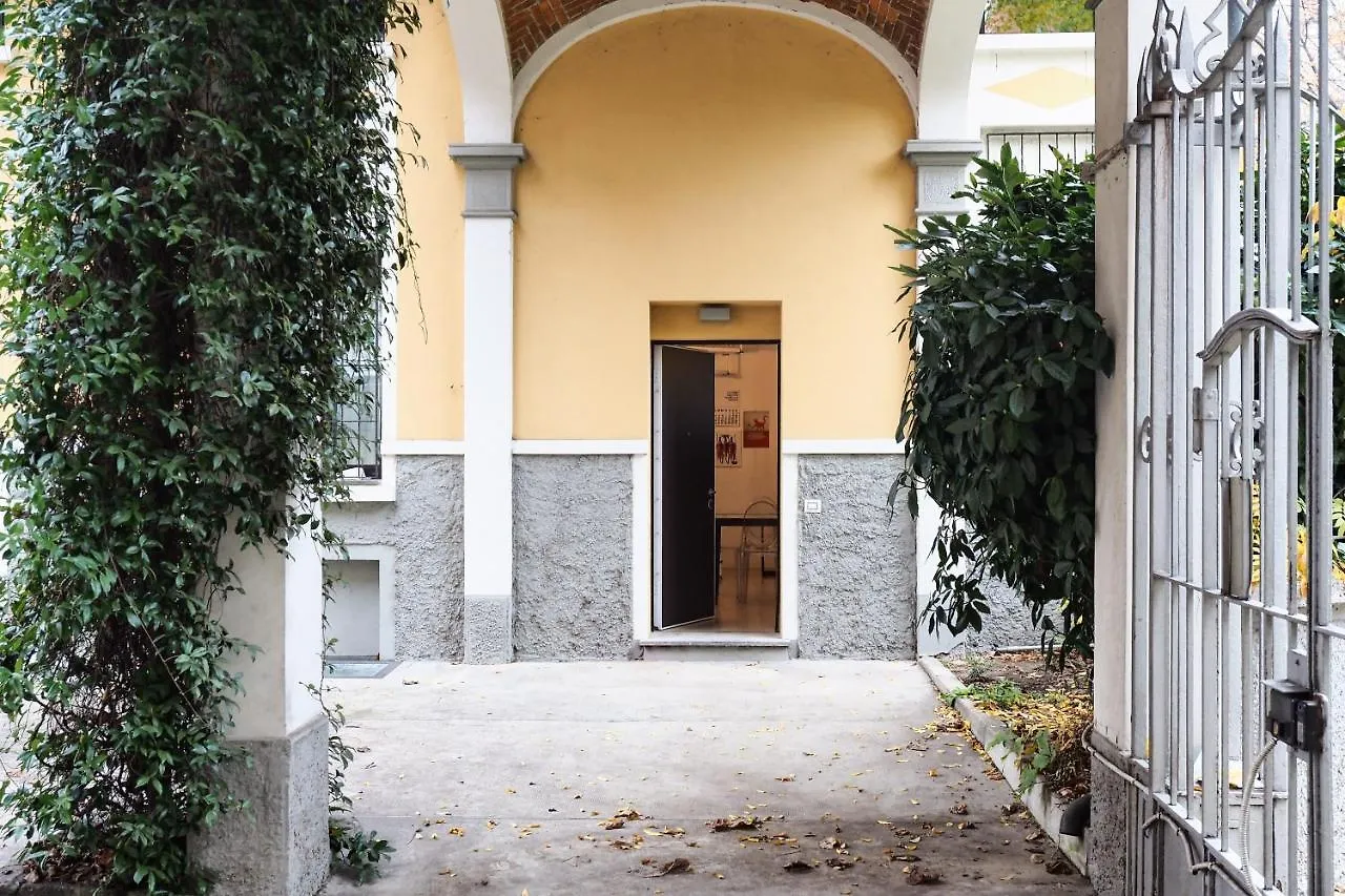 Loft Moderno E Confortevole Zona Fondazione Prada Milan 0*,  Italy