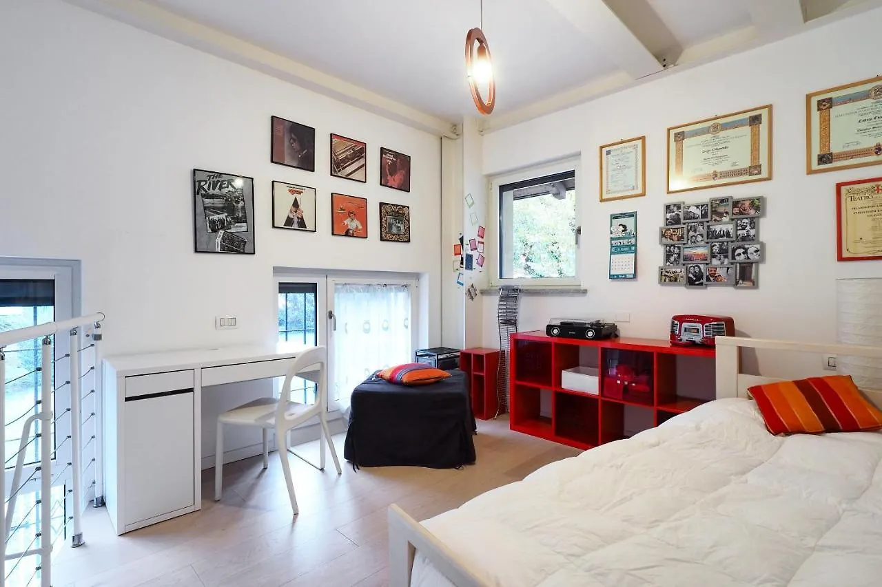 Apartment Loft Moderno E Confortevole Zona Fondazione Prada Milan
